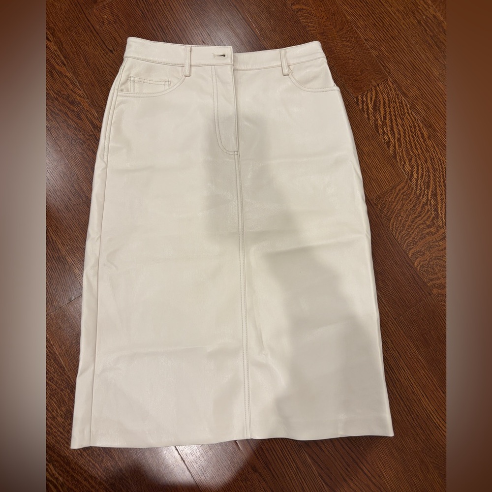 Aritzia Wilfred white faux leather midi skirt with slit